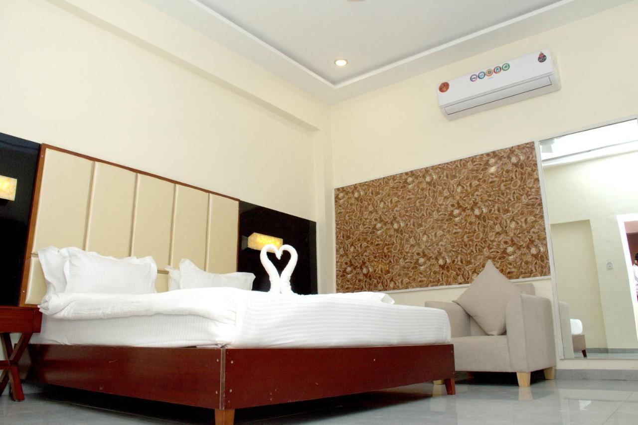 Santu Basil - An Eco Resort Bhavnagar Exterior photo