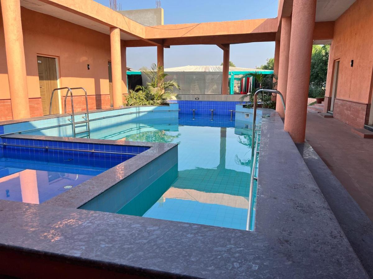 Santu Basil - An Eco Resort Bhavnagar Exterior photo